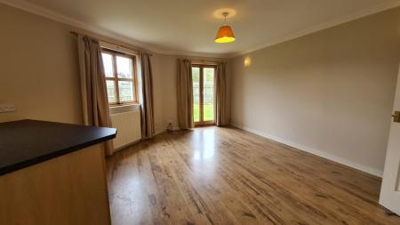 2 bedroom Flat to let in Knockomie Rise, Forres, Moray, IV36