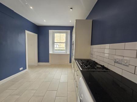 2 bedroom Maisonette to let in South Street, Elgin, Moray, IV30