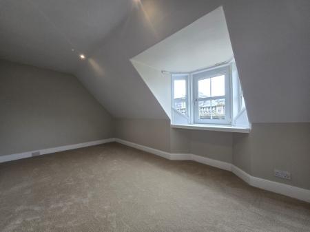 2 bedroom Maisonette to let in South Street, Elgin, Moray, IV30
