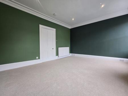 2 bedroom Maisonette to let in South Street, Elgin, Moray, IV30