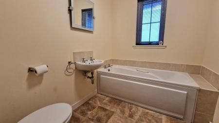 3 bedroom Terraced House to let in Masonic Court, Keith, Moray, AB55