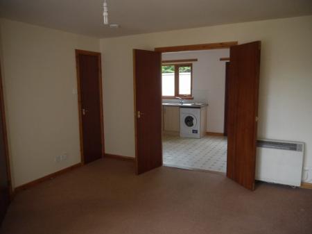 3 bedroom Terraced House to let in Wards Court, Elgin, Moray, IV30