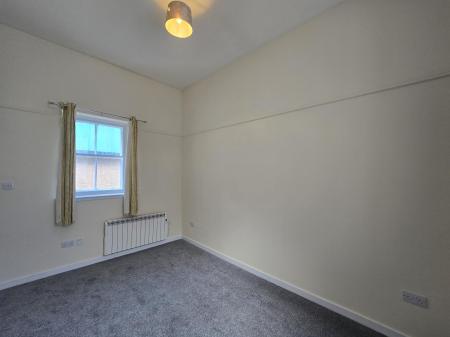 3 bedroom Flat to let in High Street, Elgin, Moray, IV30