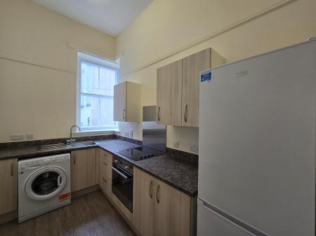 3 bedroom Flat to let in High Street, Elgin, Moray, IV30