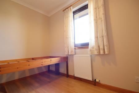 3 bedroom Terraced House to let in Springfield Drive, Elgin, Moray, IV30