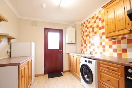 3 bedroom Terraced House to let in Springfield Drive, Elgin, Moray, IV30