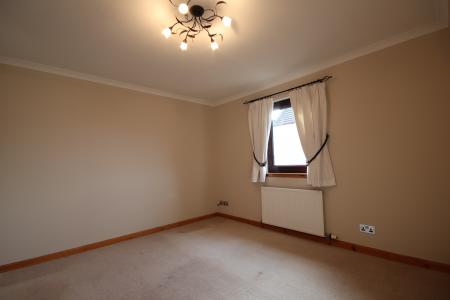 3 bedroom Terraced House to let in Springfield Drive, Elgin, Moray, IV30