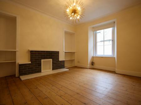 1 bedroom Maisonette for sale in High Street, Elgin, Moray, IV30