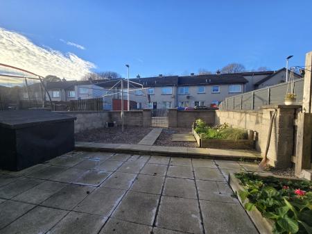 3 bedroom Terraced House to let in Land Street, Rothes, Moray, AB38