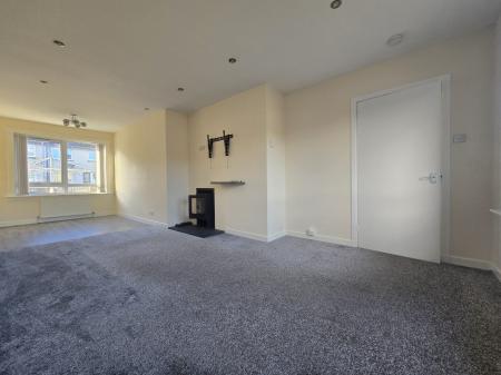 3 bedroom Terraced House to let in Land Street, Rothes, Moray, AB38