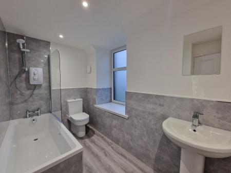 4 bedroom Detached house to let in Distillery Cottages, Buckie, Moray, AB56