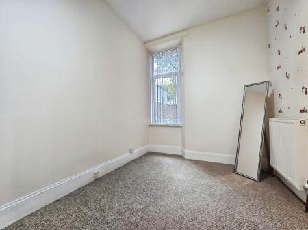 3 bedroom Flat to let in Grant Street, Elgin, Moray, IV30