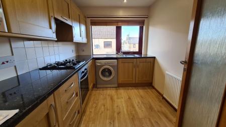2 bedroom Flat to let in Ashgrove Place, Elgin, Moray, IV30