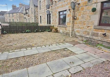 2 bedroom Flat to let in Kingsmills, Elgin, Moray, IV30
