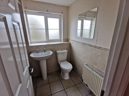 2 bedroom Apartment for sale in Swallow Close, Wellingborough, NN8