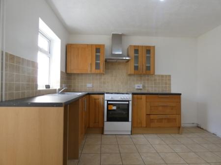 2 bedroom Terraced House to let in Great Park Street, Wellingborough, NN8