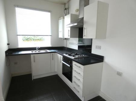 1 bedroom Flat to let in High Street, Finedon, NN9