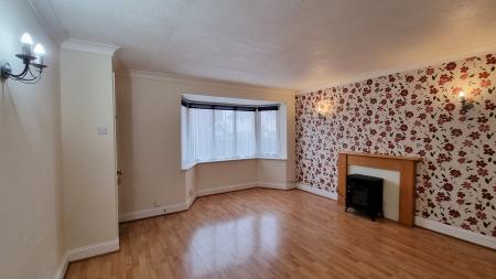 3 bedroom Detached house to let in Thorpe Close, Wellingborough, NN8