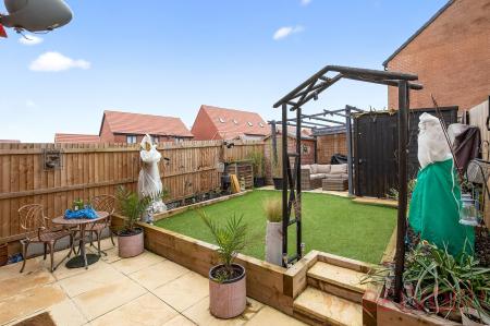 2 bedroom Semi-detached house for sale in Mostyn Street, Wellingborough