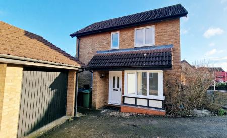 Chatsworth Drive, Wellingborough, NN8