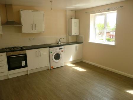 1 bedroom Flat to let in Hillside Road, Wellingborough, NN8