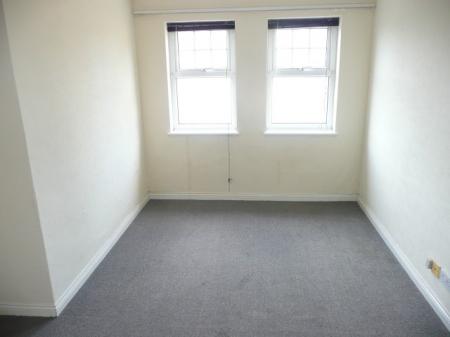 1 bedroom Flat to let in Ranelagh Road, Wellingborough, NN8