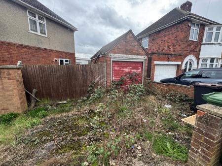 3 bedroom Semi-detached house for sale in Second Avenue, Wellingborough