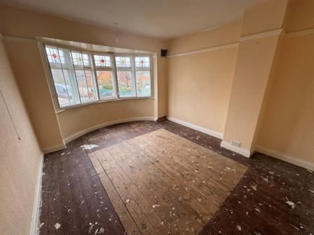 3 bedroom Semi-detached house for sale in Second Avenue, Wellingborough