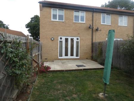 3 bedroom Semi-detached house to let in Barnwell Close, Burton Latimer, NN15
