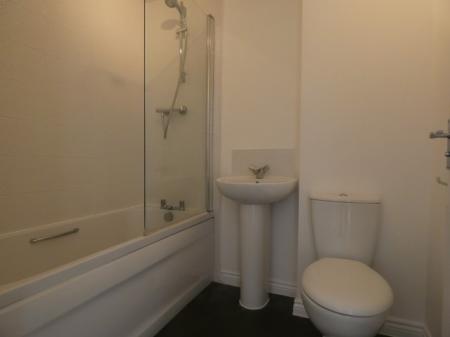 3 bedroom Semi-detached house to let in Barnwell Close, Burton Latimer, NN15