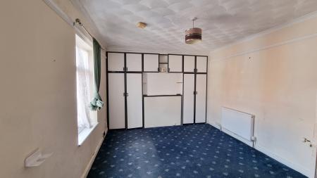 3 bedroom Terraced House to let in Alexandra Road, Wellingborough, NN8