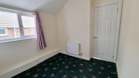 3 bedroom Terraced House to let in Alexandra Road, Wellingborough, NN8