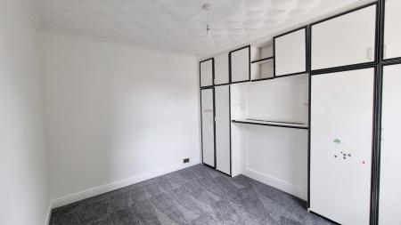 3 bedroom Terraced House to let in Alexandra Road, Wellingborough, NN8