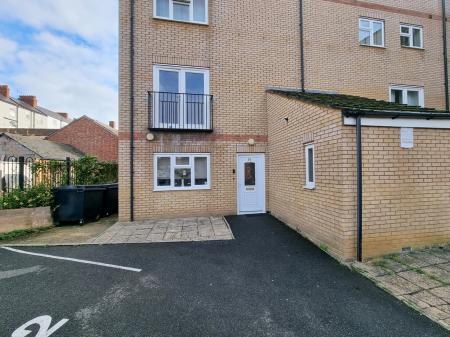 Fields View, Wellingborough, NN8