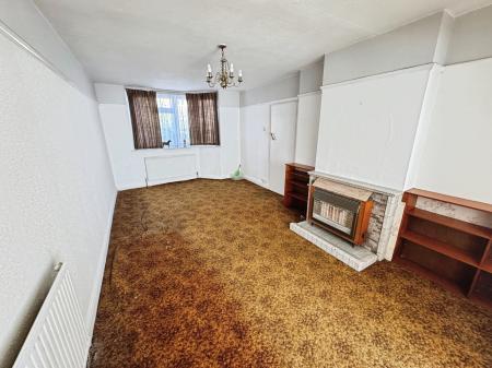 3 bedroom Semi-detached house for sale in Second Avenue, Wellinborough