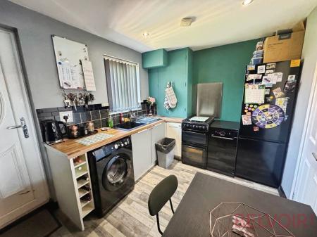 3 bedroom Semi-detached house for sale in Ambleside Close, Wellingborough