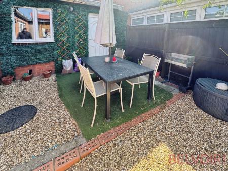 3 bedroom Semi-detached house for sale in Ambleside Close, Wellingborough