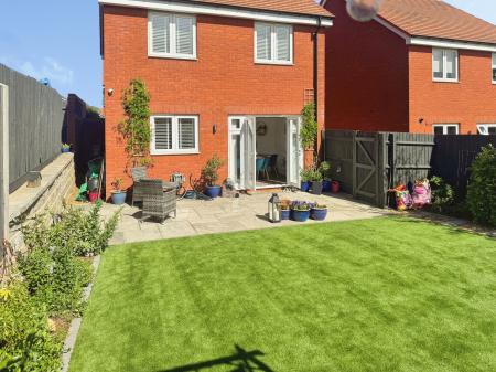 3 bedroom Detached house for sale in Haystack Close, Wellingborough