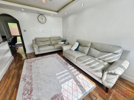 2 bedroom Terraced House for sale in Swale Drive, Wellingborough