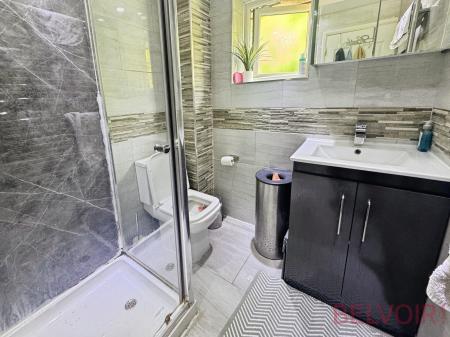 2 bedroom Terraced House for sale in Swale Drive, Wellingborough