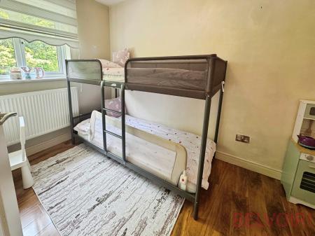 2 bedroom Terraced House for sale in Swale Drive, Wellingborough