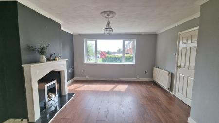 3 bedroom Terraced House to let in Shelley Road, Wellingborough, NN8