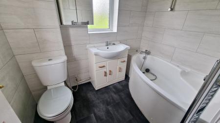 3 bedroom Terraced House to let in Shelley Road, Wellingborough, NN8