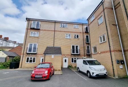 Fields View, Wellingborough, NN8