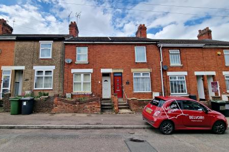 Mill Road, Wellingborough, NN8