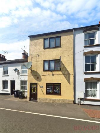 3 bedroom Terraced House for sale in Great Park Street, Wellingborough
