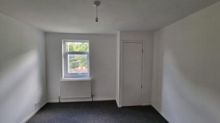 3 bedroom Terraced House to let in Gannet Lane, Wellingborough