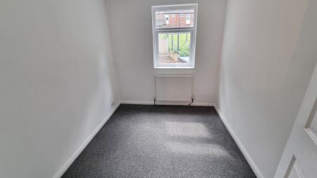 3 bedroom Terraced House to let in Gannet Lane, Wellingborough