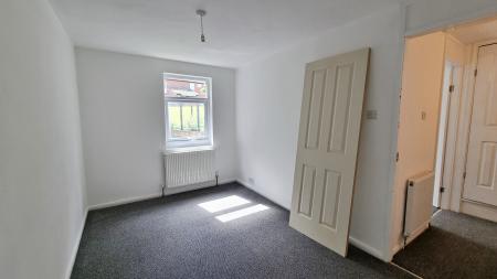 3 bedroom Terraced House to let in Gannet Lane, Wellingborough