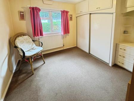 2 bedroom Park home for sale in Pine Crescent, Overstone Lakes